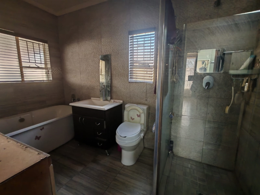 3 Bedroom Property for Sale in Sasolburg Ext 10 Free State